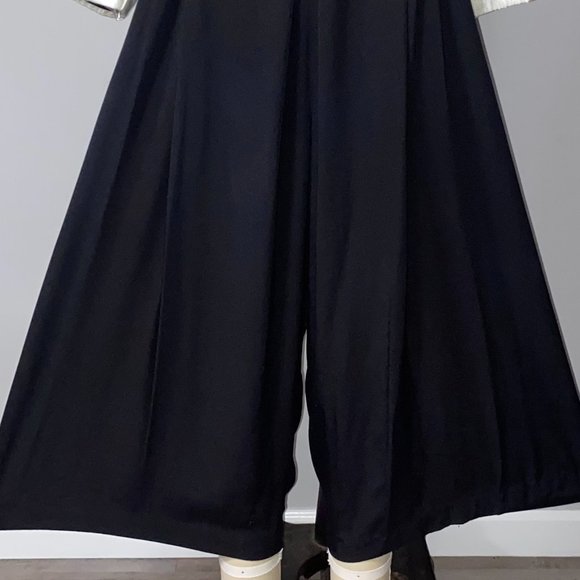 📦SOLD📦 Vintage Tuxedo Jumpsuit with Palazzo Pants - Picture 10 of 16
